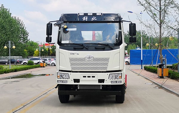 20T车厢可卸式垃圾车YYD5252ZXXC6（正前）