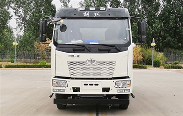 10方绿化喷洒车YYD5180GPSC6(正前)