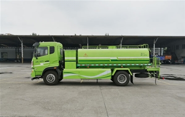 增程式洒水车YYD5180GSSZHEV（侧面）