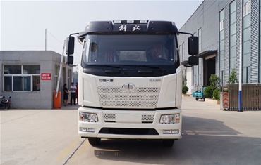 纯电动压缩式垃圾车 YYD5120ZYSCBEV（正前）