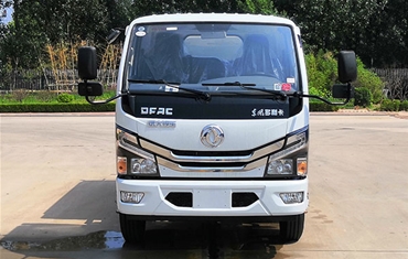 国六洒水车（10方）